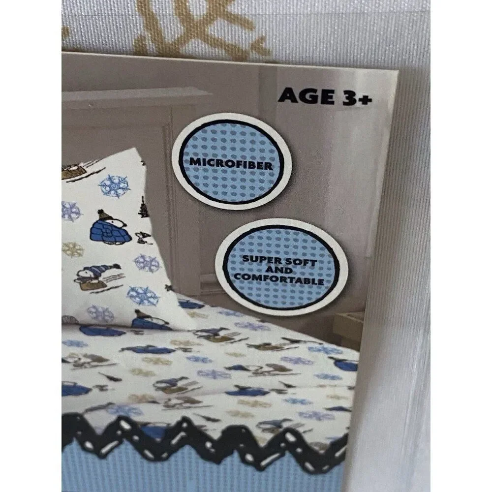 Peanuts Snoopy Puffy Coat TWIN SIZE Sheet Set Christmas Puffer Jacket White Blue